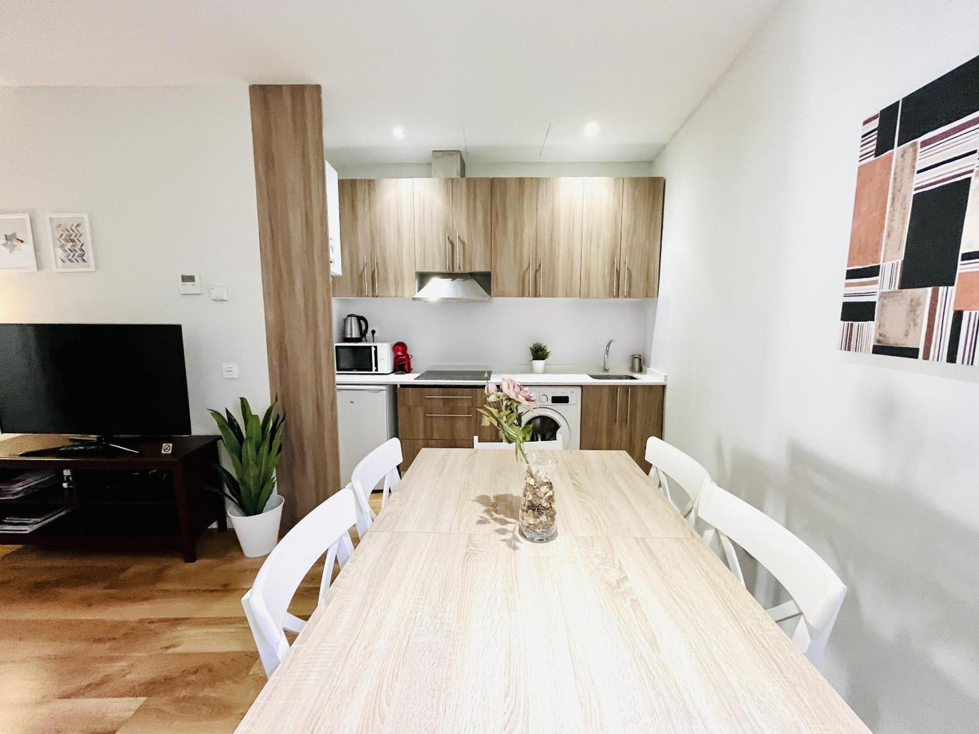 Dplace To Be - Luxury Apartment In Historic Center 마드리드 객실 사진